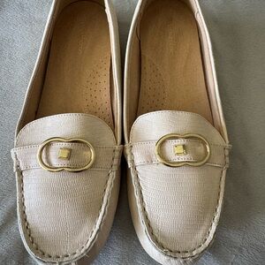Liz Claiborne Beige Loafers with Gold Buckle
